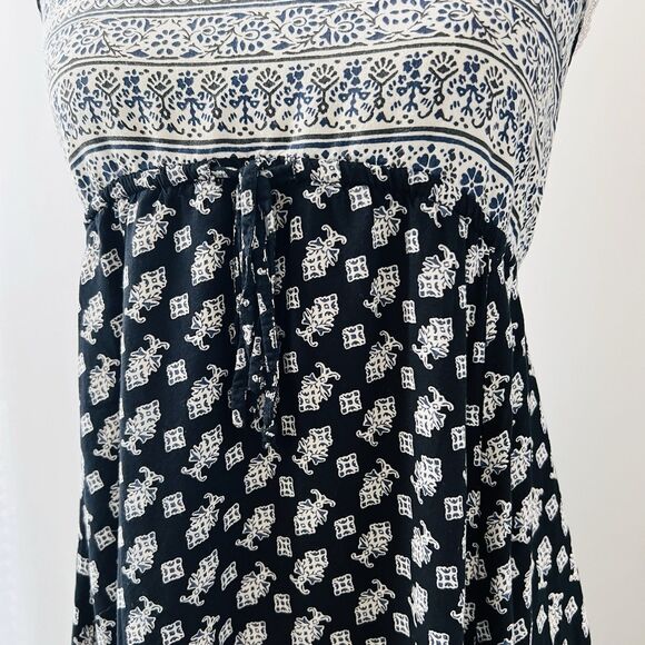 American Eagle Outfitters Black & Gray Floral Boho Sun Dress - Size Small - Picture 3 of 8